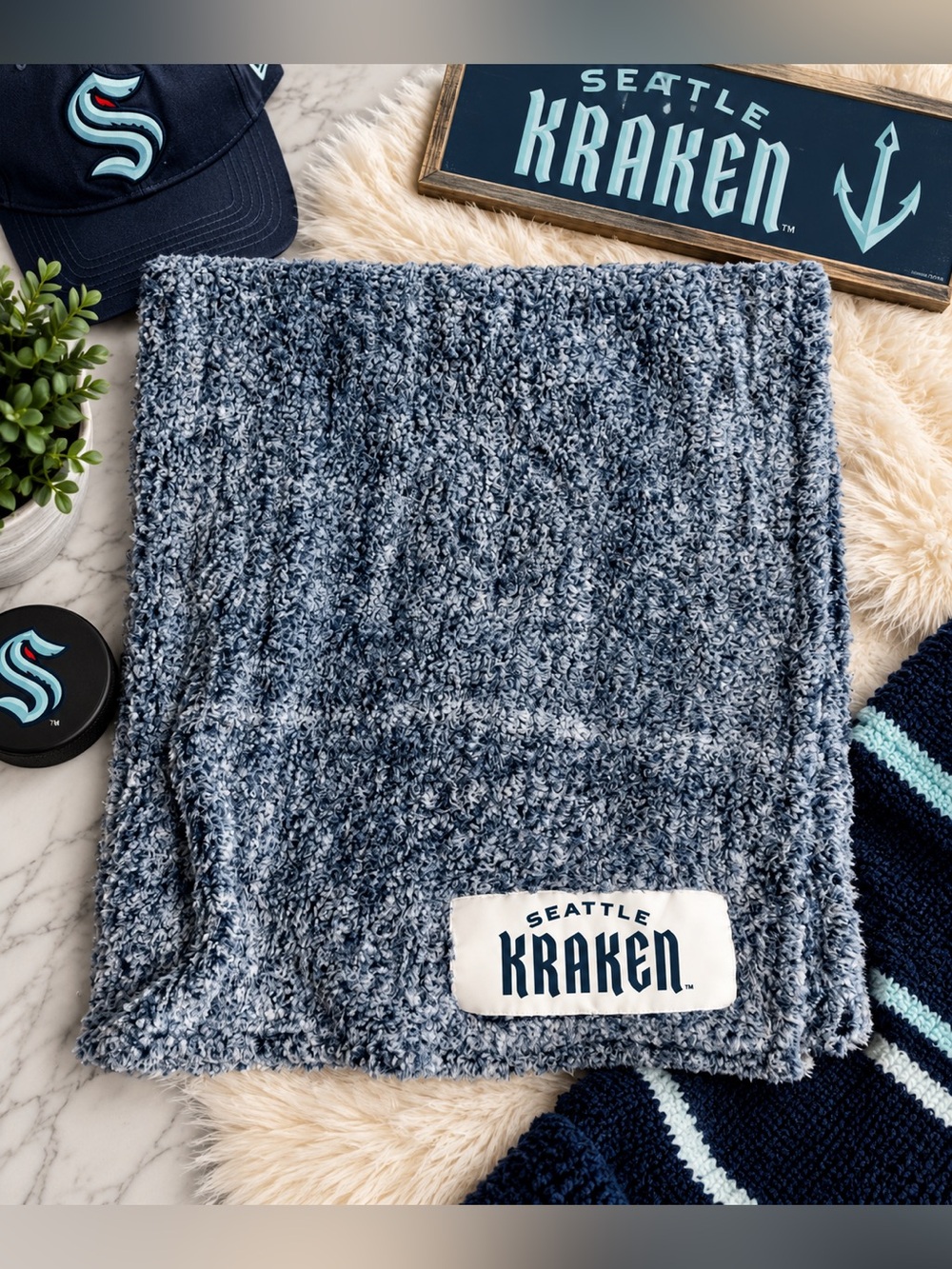 Kids Blue Plush Scarf - Soft Team Neck Warmer